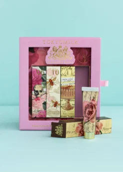 TokyoMilk Classic Discovery Set + Handcreme Wardrobe Duo 12 TokyoMilk Classic Discovery Set + Handcreme Wardrobe Duo -Clinique Sales Store ME TKM DiscoverySet HandcremeWardrobe 6 scaled