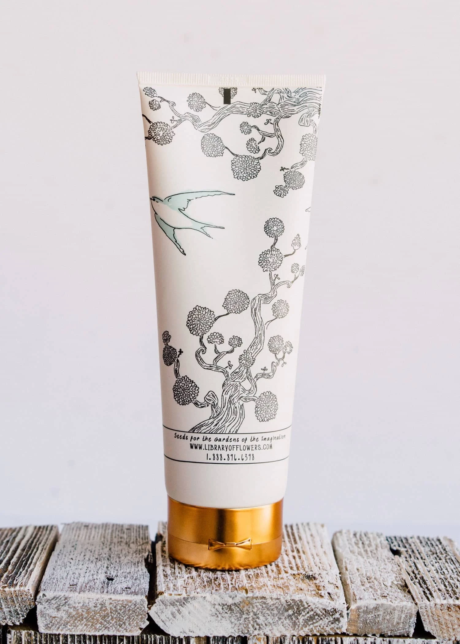 True Vanilla Shower Gel 2 True Vanilla Shower Gel - Image 2