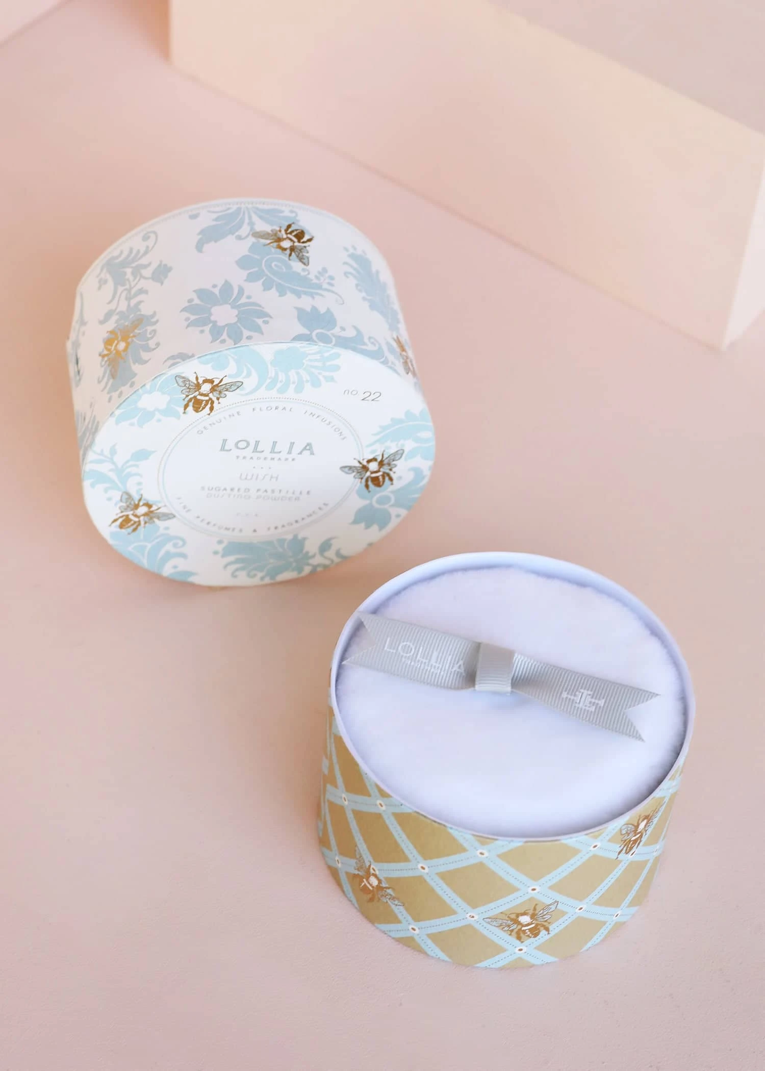 Wish Dusting Powder 2 Wish Dusting Powder - Image 2