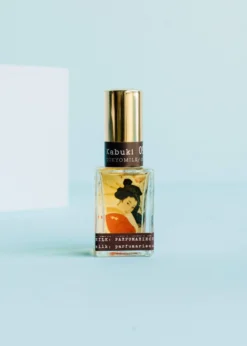 KABUKI -Clinique Sales Store tokyo milk classic kabuki perfume front2 gold