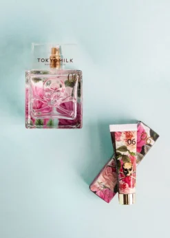 Dead Sexy Embossed Perfume & Petite Treat Handcreme